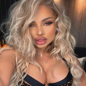 Vicky Duchesss, Ingyenes OnlyFans számlák